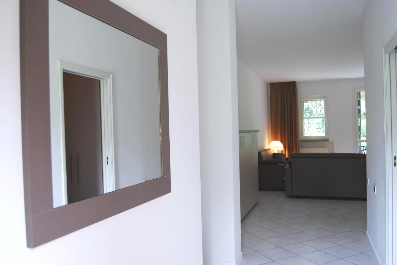 Residenze Al Colle Dei Pini Aparthotel Riccione Exterior foto