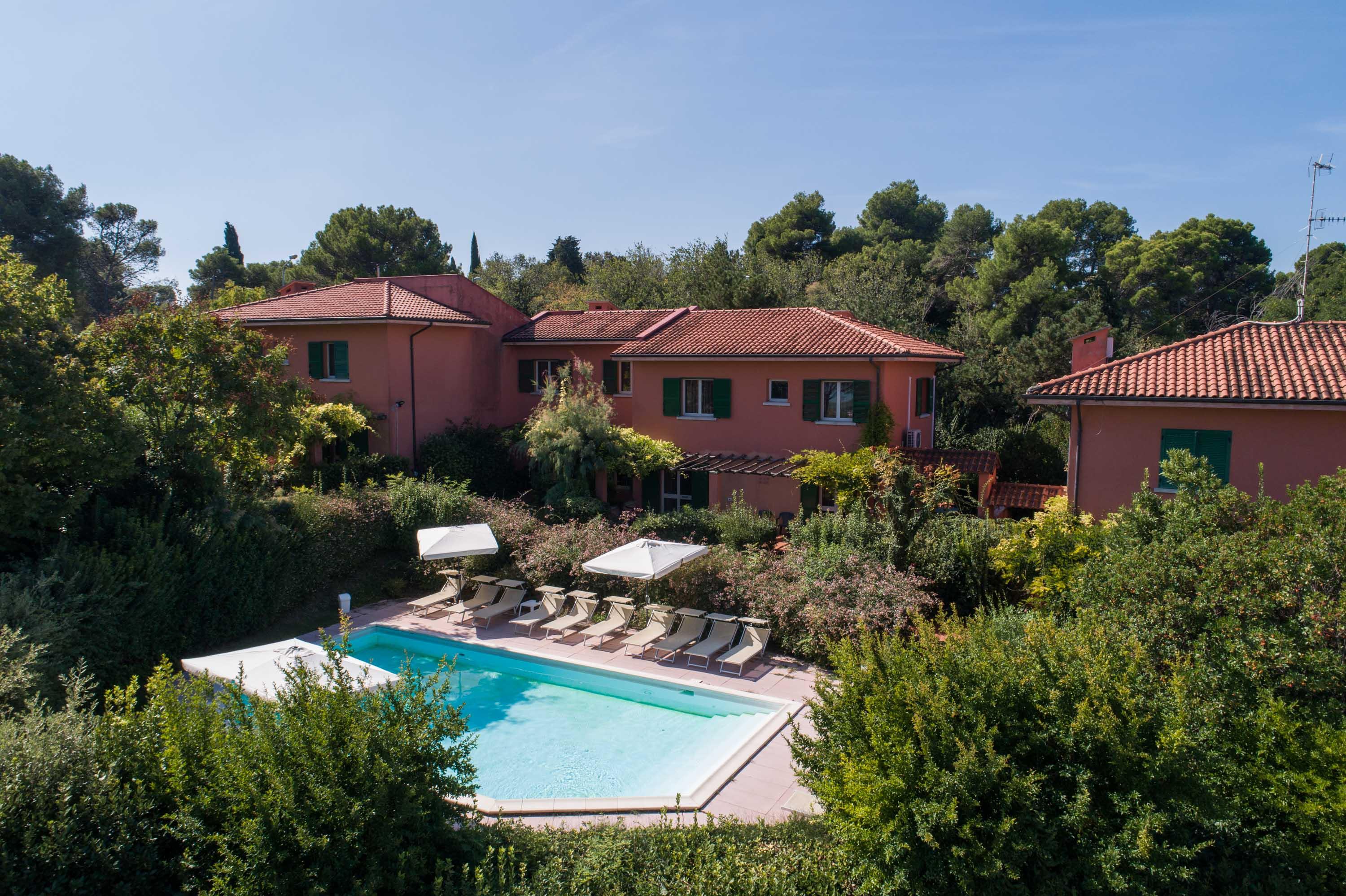 Residenze Al Colle Dei Pini Aparthotel Riccione Exterior foto